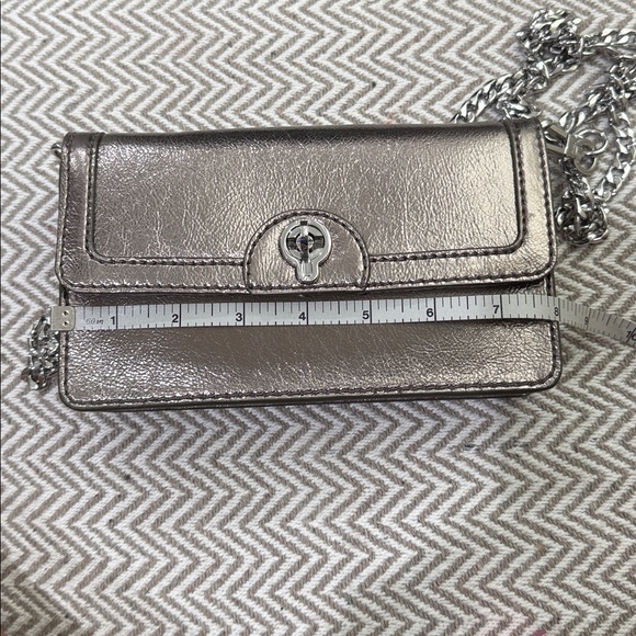 Fossil Metallic Silver Chain Shoulder Bag - Picture 5 of 6